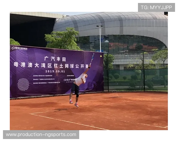 新赛季网球巡回赛焦点对决与新星崛起全景解析及未来走势前瞻报道 新赛季网球巡回赛焦点对决与新星崛起全景解析及未来走势前瞻报道